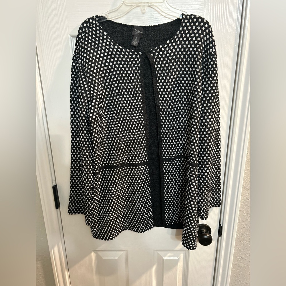 Chicos Travelers Jacket Sz 2 Lovely Lisa Dot Print Crinkled Texture Wrinkle Free